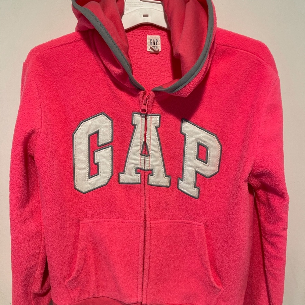 Pink fleece hoodie sweater for girls